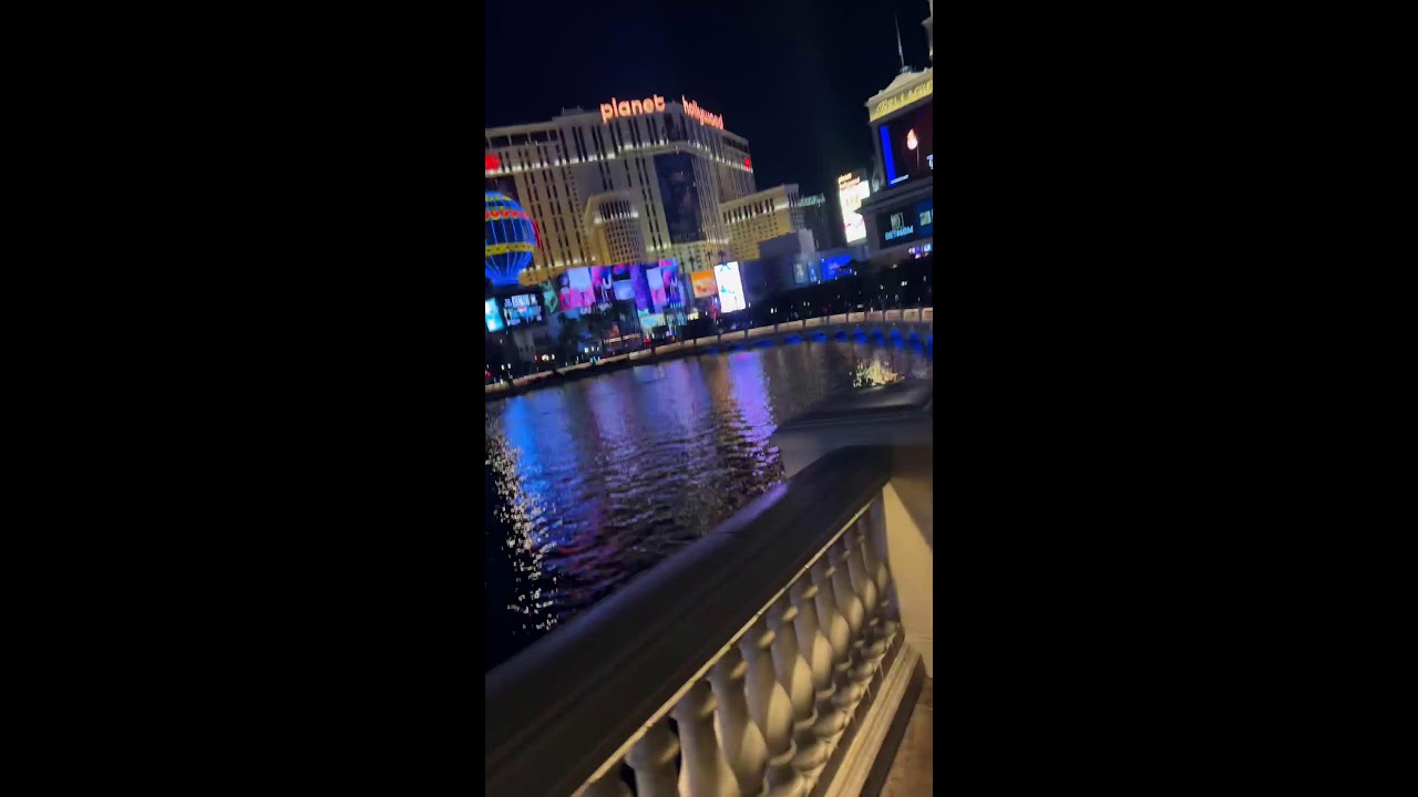 live IRL LAS VEGAS Strip