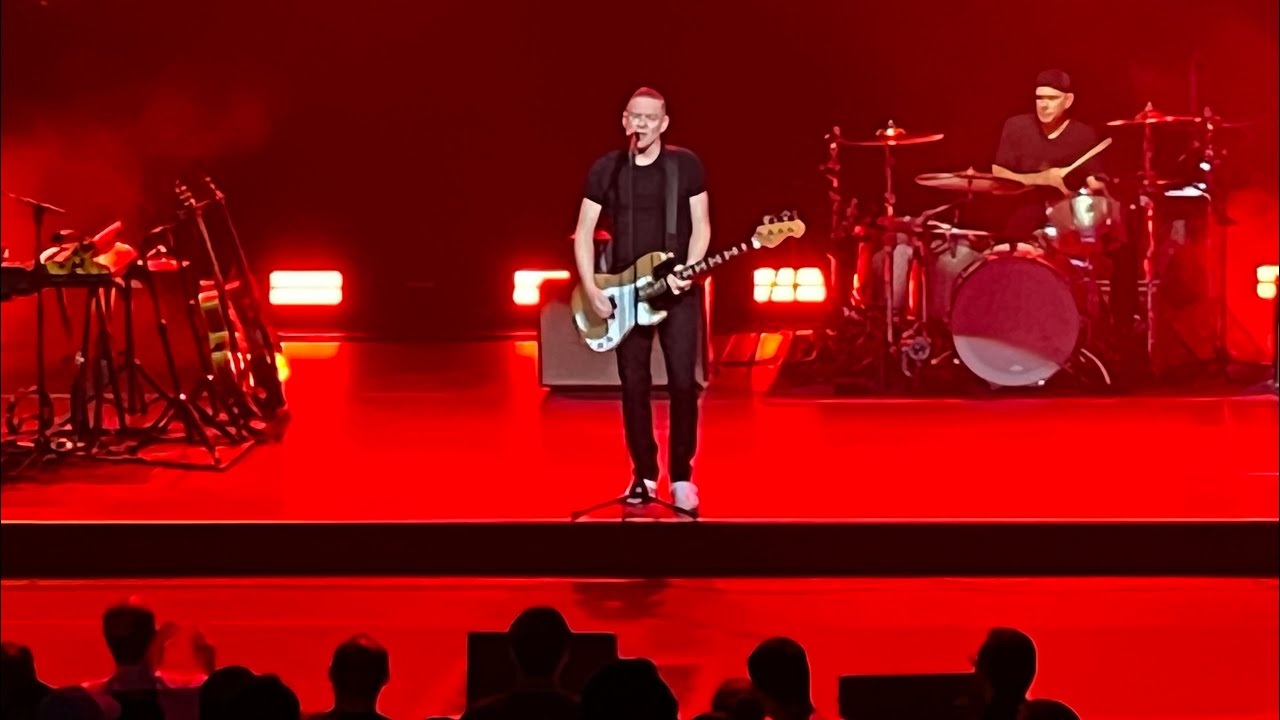 Summer of 69, Bryan Adams live, Encore Theater Wynn Las Vegas 3-7-2025